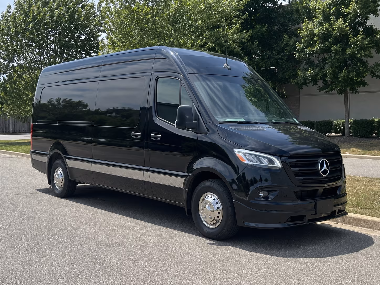 12 passenger sprinter van