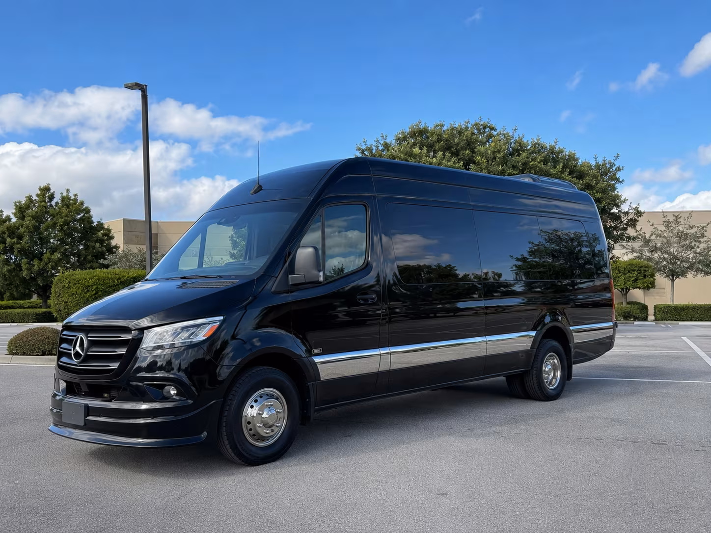 find the perfect transportation for your next wedding 1