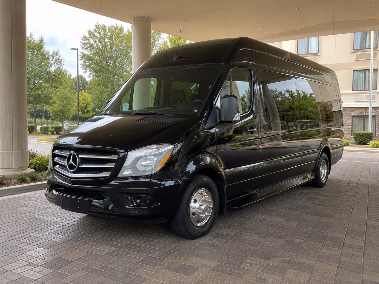 find the perfect transportation for your next wine tour 2